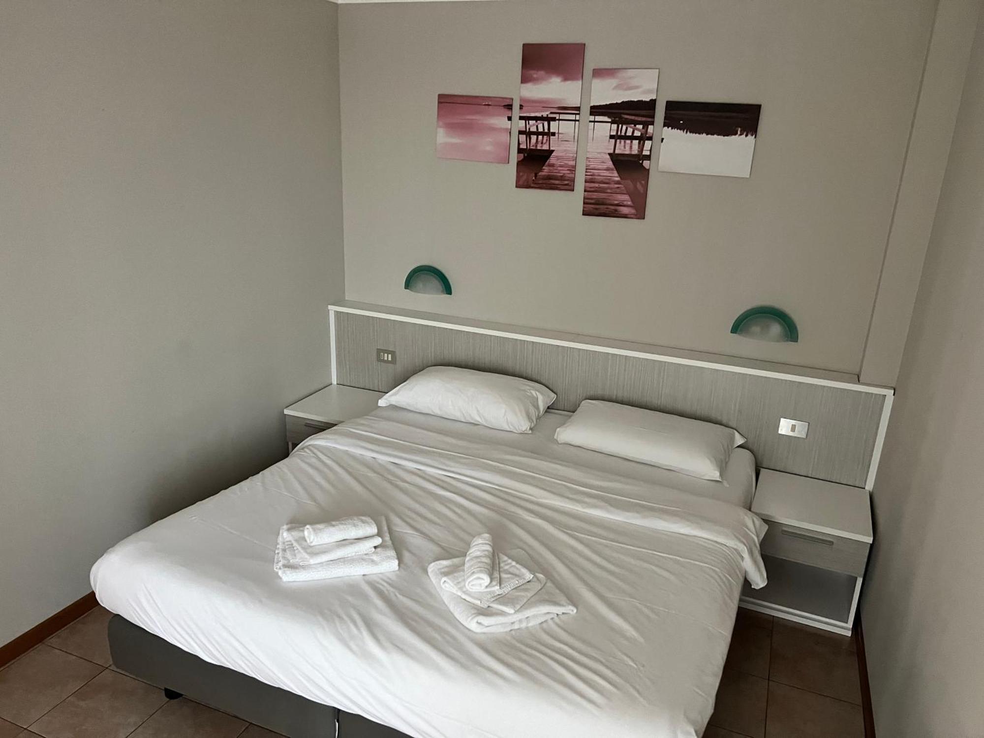 Hotel Lydia Градо Экстерьер фото