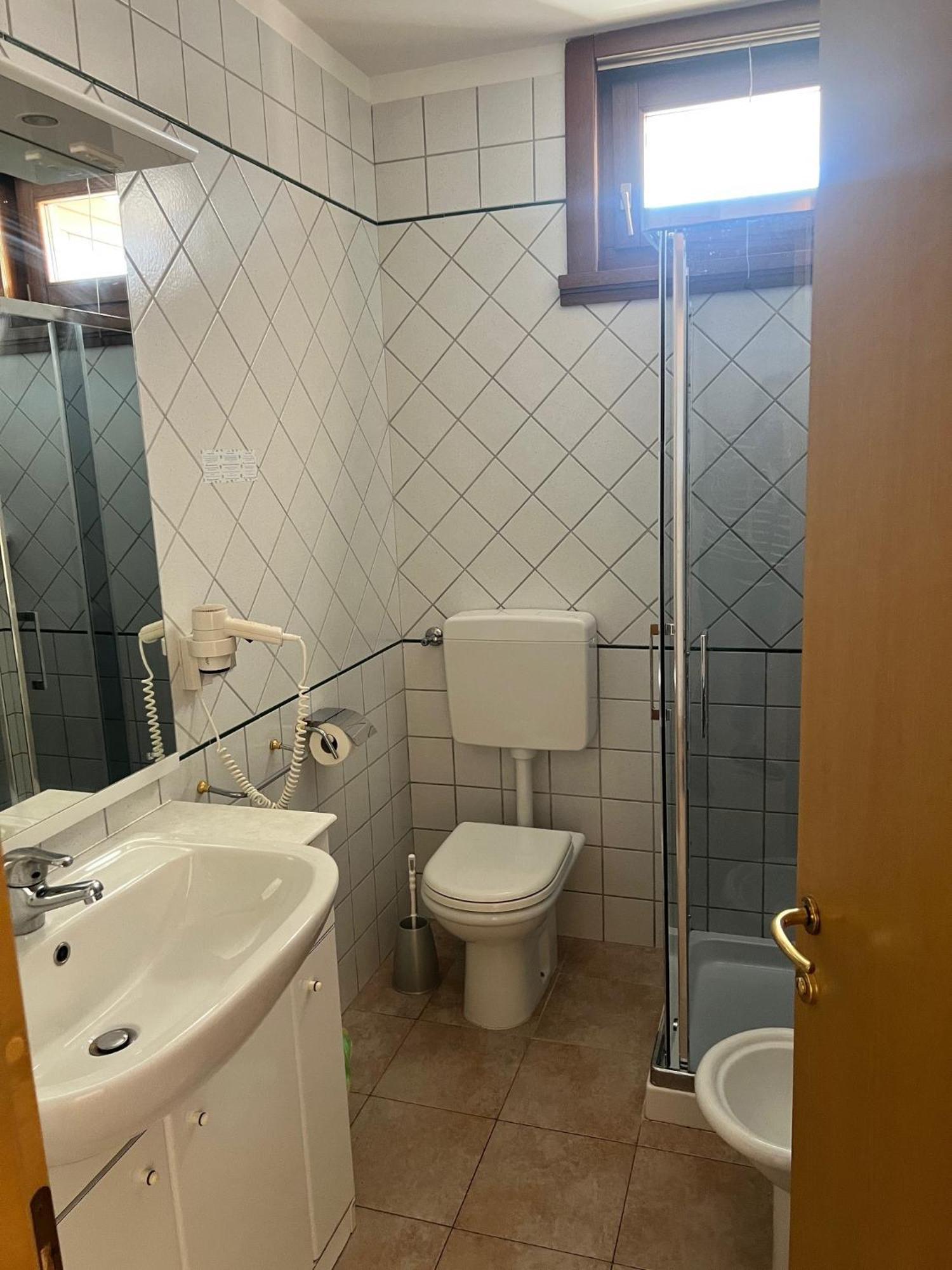 Hotel Lydia Градо Экстерьер фото